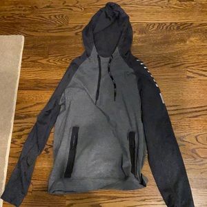 Small American eagle hoodie
